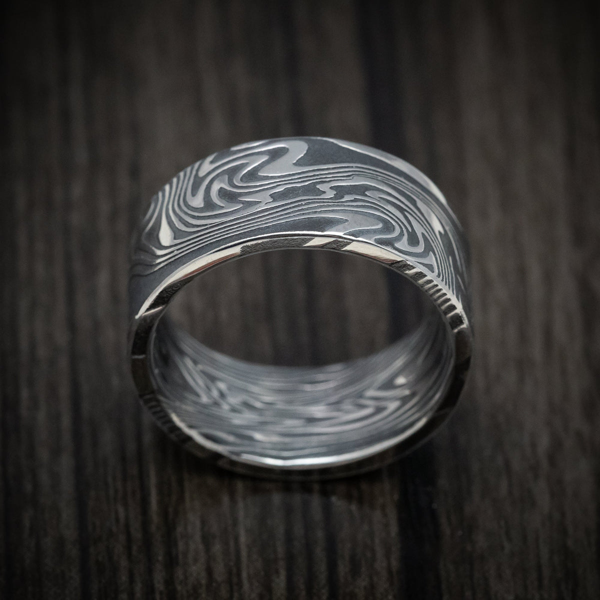 Crest XI - Kinetic Kuro Damascus Steel Men's Wedding Ring Band - view 2 - Nura Lab