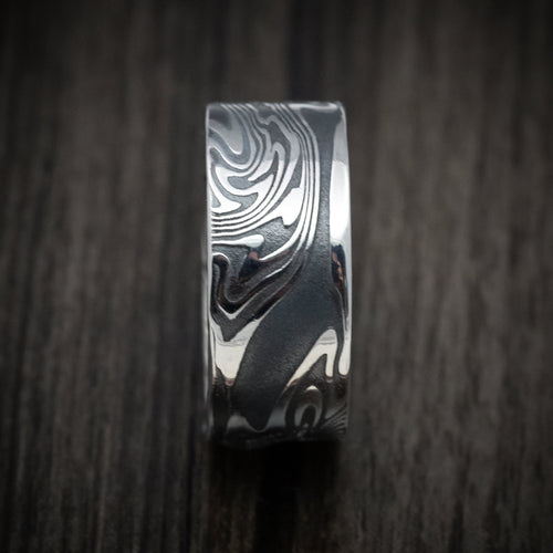 Crest XI - Kinetic Kuro Damascus Steel Men's Wedding Ring Band - view 3 - Nura Lab