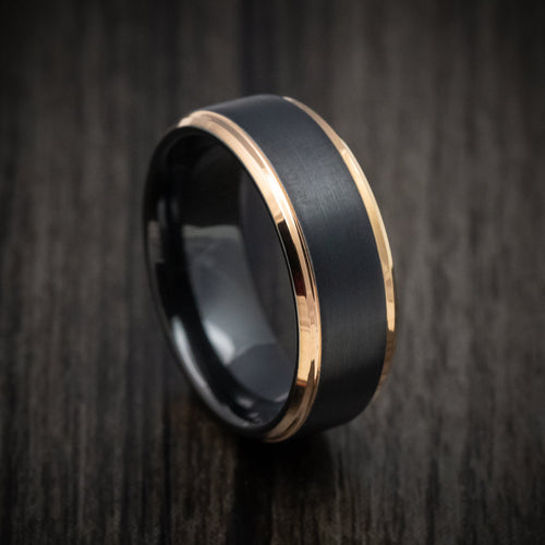 Evernorth XV - Black Tungsten Men's Wedding Ring with Golden Tungsten Edges Band - Nura Lab