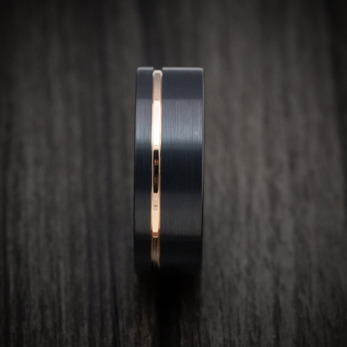 Onyx XV - Black Tungsten Men's Wedding Ring with Golden Inlay - view 3 - Nura Lab