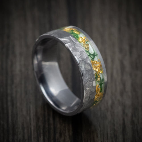 Flint XIV - Tantalum Men's Wedding Ring with Moss and Gold Flakes Inlay - Nura Lab