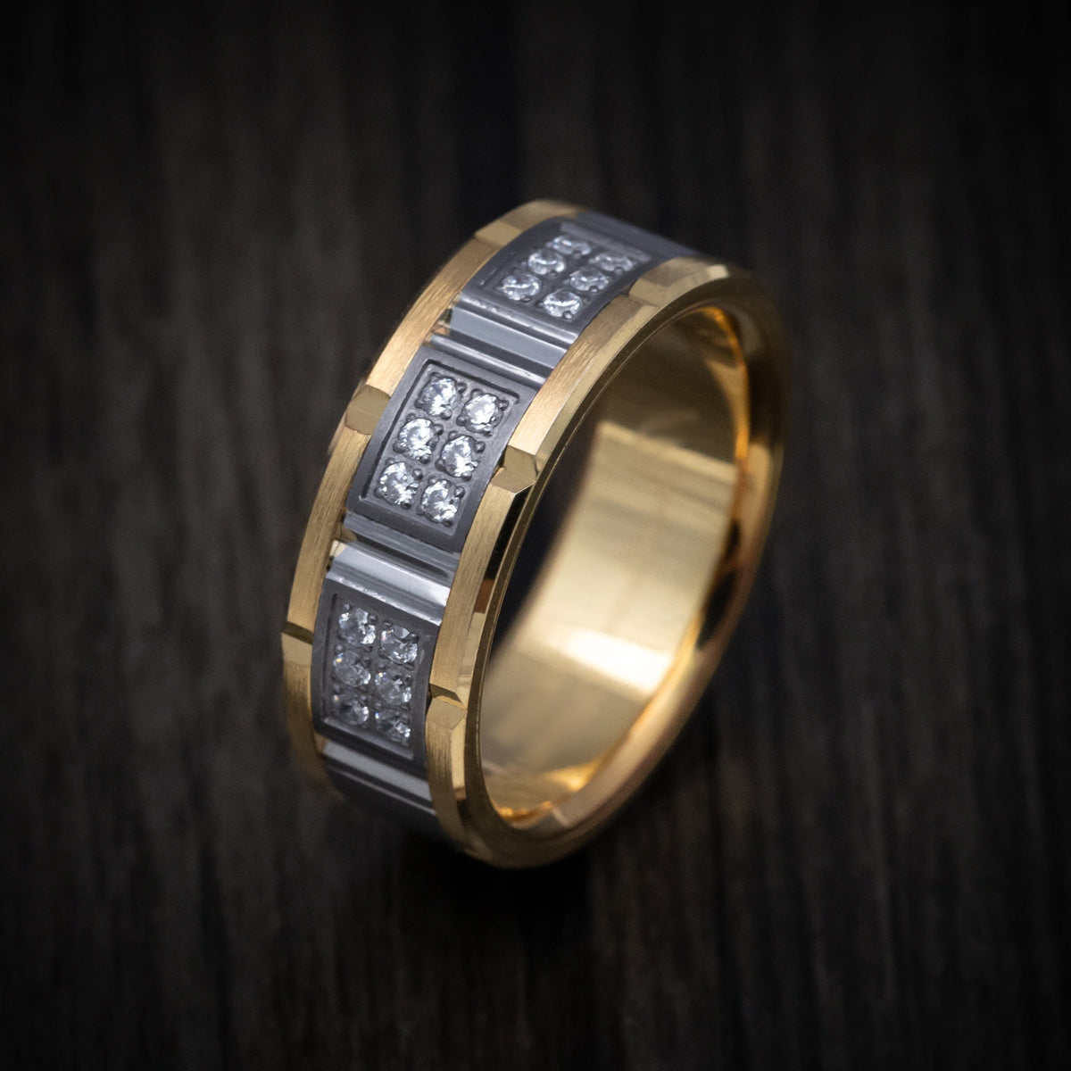 Crest XIII - 14K Gold and Tantalum Men's Wedding Ring with Diamonds - view 3 - Nura Lab