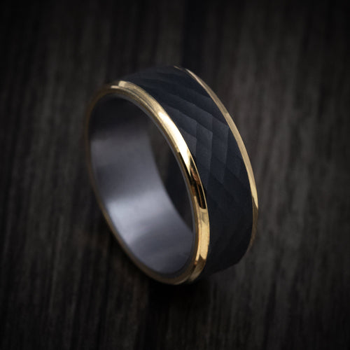 Oak XIII - Carbon Fiber and 14K Gold Men's Wedding Ring with Tantalum Sleeve - Nura Lab