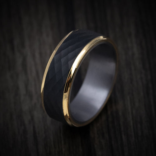 Oak XIII - Carbon Fiber and 14K Gold Men's Wedding Ring with Tantalum Sleeve - view 3 - Nura Lab