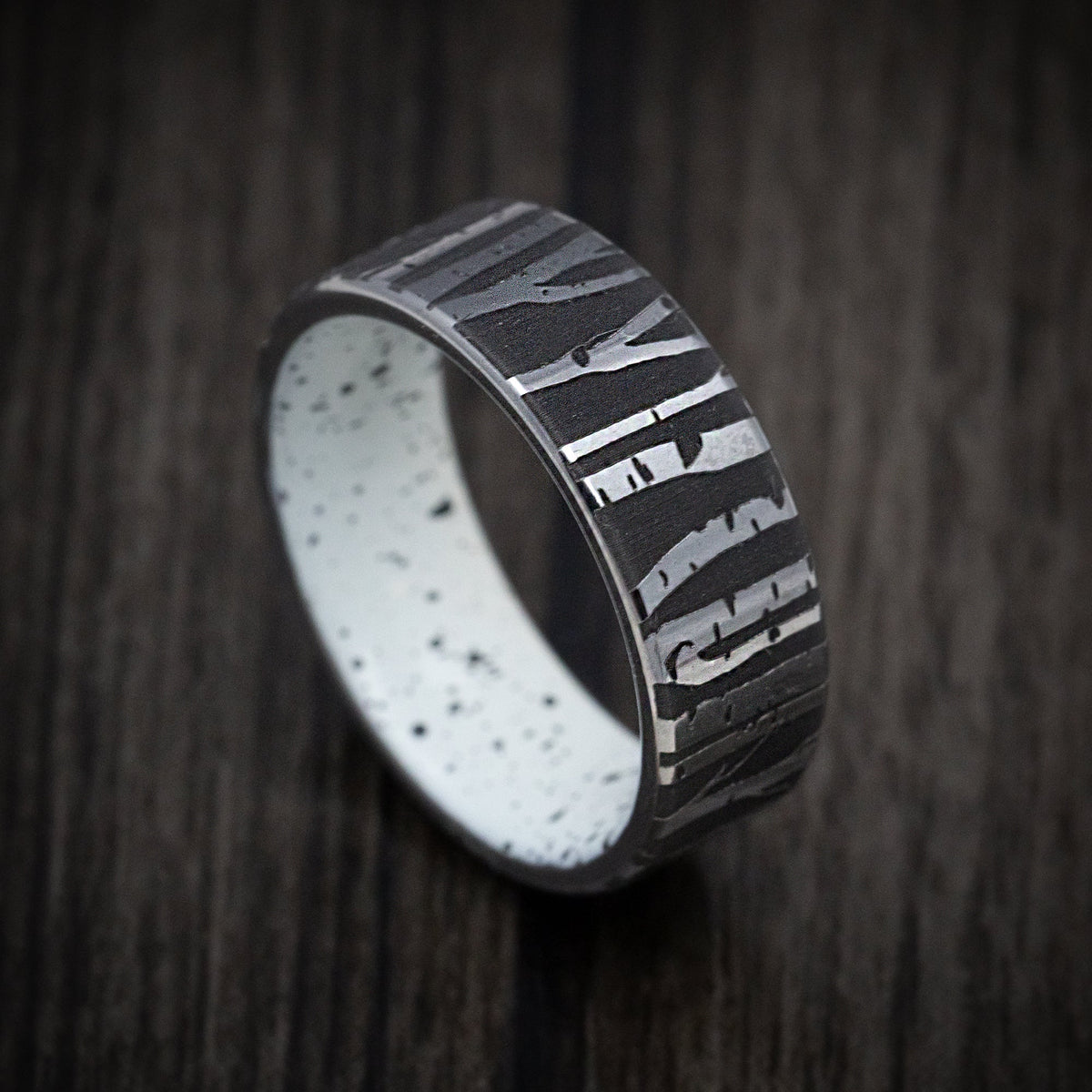 Tasman XIII - Tantalum Men's Wedding Ring with Aspen Design and Bark Pattern Cerakote Sleeve - Nura Lab