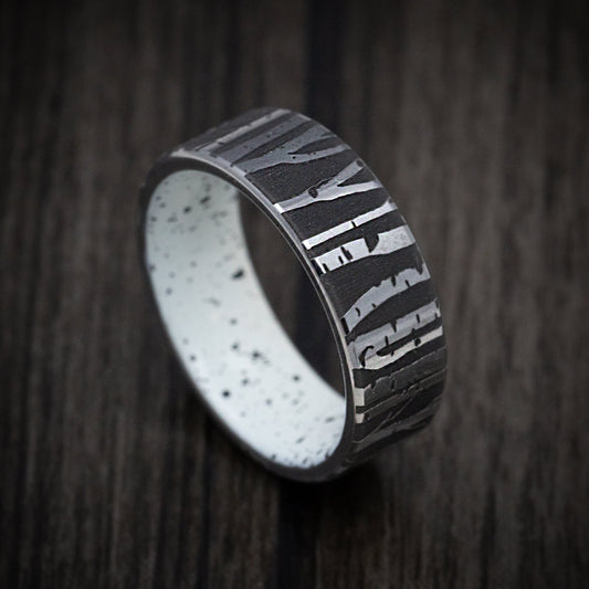 Tasman XIII - Tantalum Men's Wedding Ring with Aspen Design and Bark Pattern Cerakote Sleeve - Nura Lab