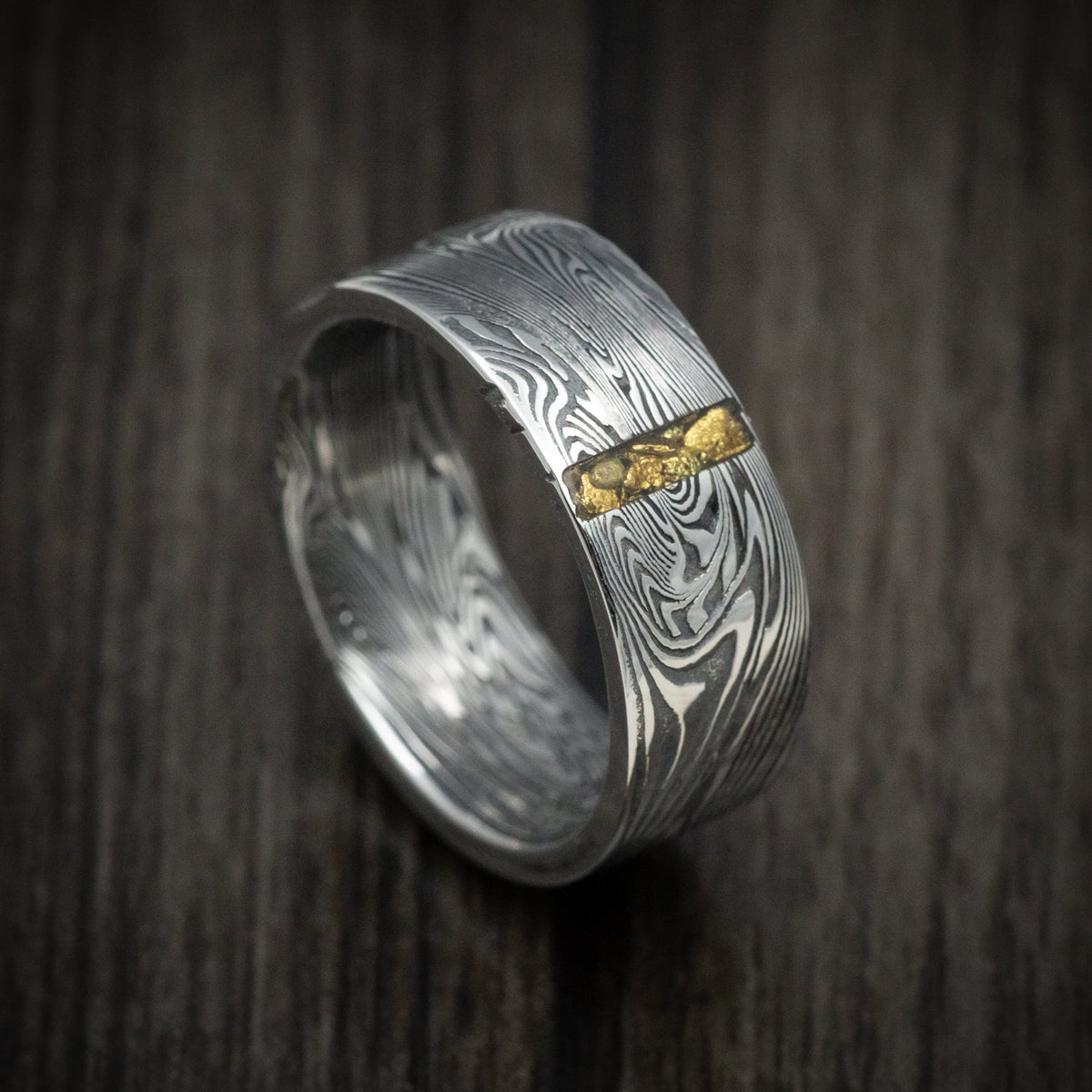 North XI - Sunset Kuro Damascus Steel Wedding Ring with Vertical 24K Gold Nugget Inlay - Nura Lab