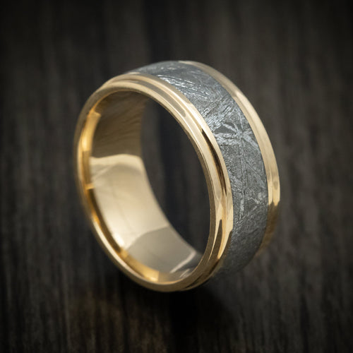 Granite XVII - Yellow Gold Men's Wedding Ring with Gibeon Meteorite Inlay - Nura Lab