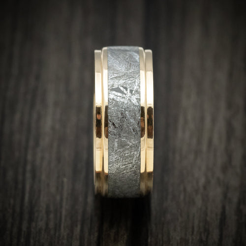 Granite XVII - Yellow Gold Men's Wedding Ring with Gibeon Meteorite Inlay - view 3 - Nura Lab
