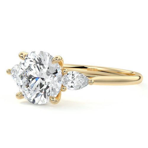 Veda - Round Yellow Gold Lab Grown Diamond Engagement Ring | Nura Lab