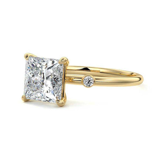 Eira - Princess Yellow Gold Engagement Ring Detail View | Nura Lab