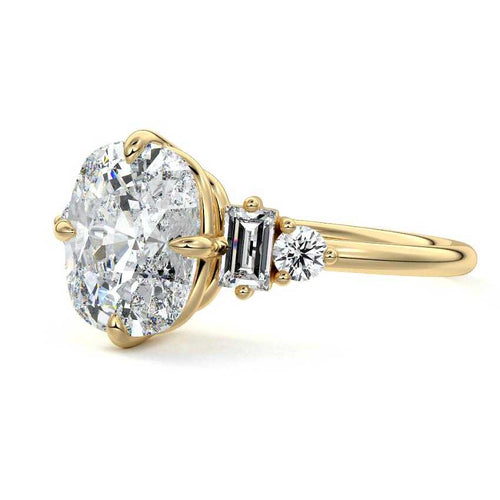 Esmeray - Cushion Yellow Gold Engagement Ring Detail View | Nura Lab