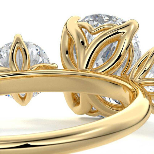Faye - Cushion Yellow Gold Engagement Ring Detail View | Nura Lab