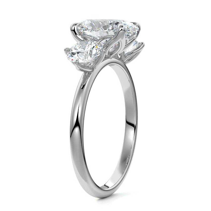 Faye - Oval Platinum Lab Grown Diamond Engagement Ring | Nura Lab