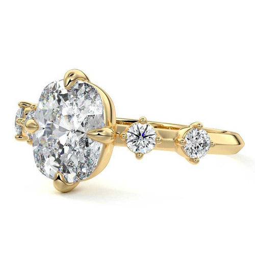 Ilana - Cushion Yellow Gold Engagement Ring Detail View | Nura Lab