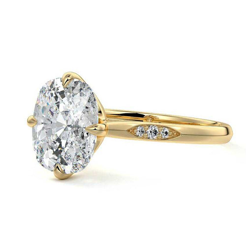 Kaia - Cushion Yellow Gold Engagement Ring Detail View | Nura Lab