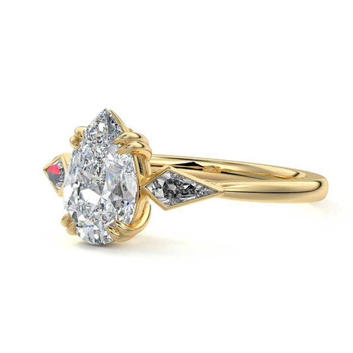 Kalina - Pear Yellow Gold Lab Grown Diamond Engagement Ring | Nura Lab