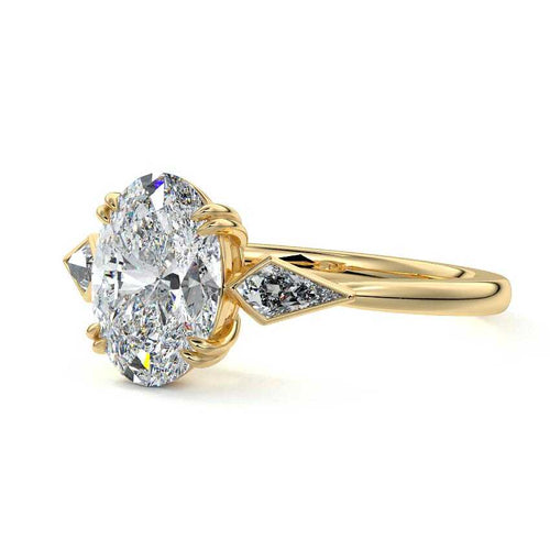 Kalina - Oval Yellow Gold Lab Grown Diamond Engagement Ring | Nura Lab