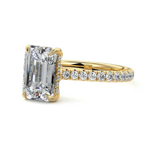 Kira - Emerald Cut Yellow Gold Engagement Ring Detail View | Nura Lab