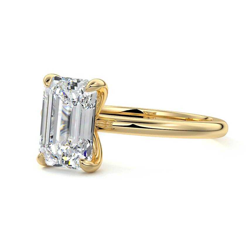 Lilou - Emerald Cut Yellow Gold Engagement Ring Detail View | Nura Lab