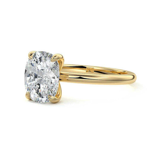 Lilou - Cushion Yellow Gold Engagement Ring Detail View | Nura Lab