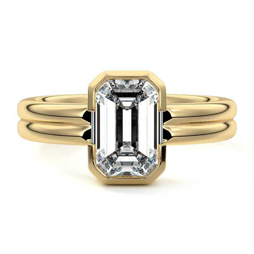 Lorena - Emerald Cut Yellow Gold Lab Grown Diamond Engagement Ring | Nura Lab