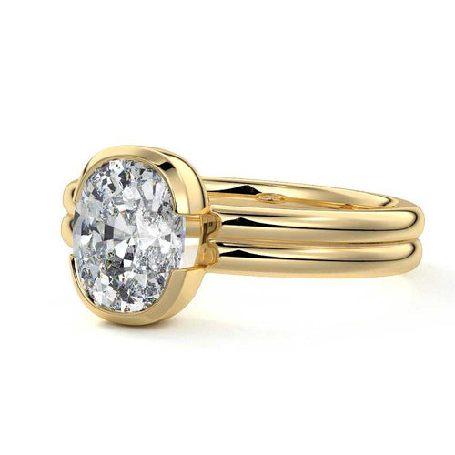 Lorena - Cushion Yellow Gold Lab Grown Diamond Engagement Ring | Nura Lab