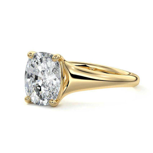 Maia - Cushion Yellow Gold Engagement Ring Detail View | Nura Lab