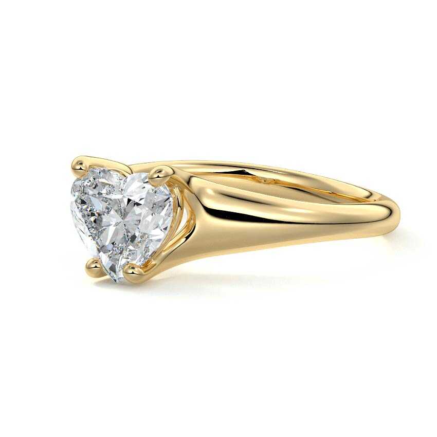 Maia - Heart Yellow Gold Engagement Ring Detail View | Nura Lab