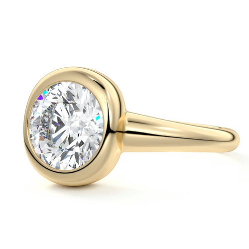 Oriana - Round Yellow Gold Engagement Ring Detail View | Nura Lab