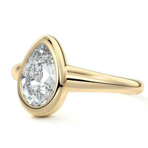 Oriana - Pear Yellow Gold Engagement Ring Detail View | Nura Lab