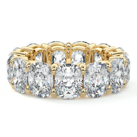 Livia cushion lab grown diamond wedding band in yellow gold - Nura Lab NZ