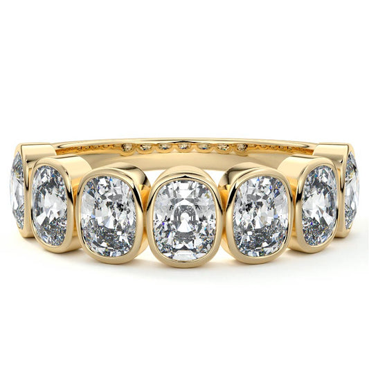 Audrey cushion lab grown diamond wedding band in yellow gold - Nura Lab NZ