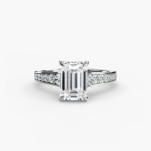 Solitaire with Pavé 7.