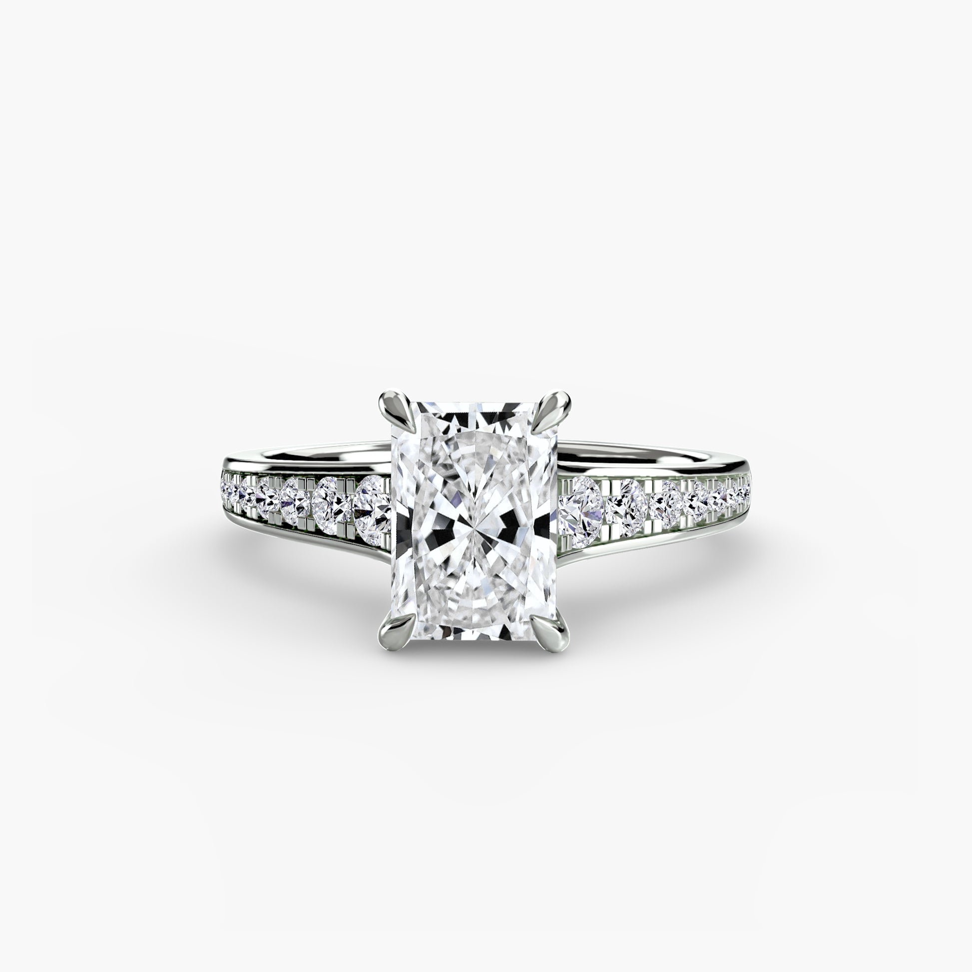 Solitaire with Pavé 7.