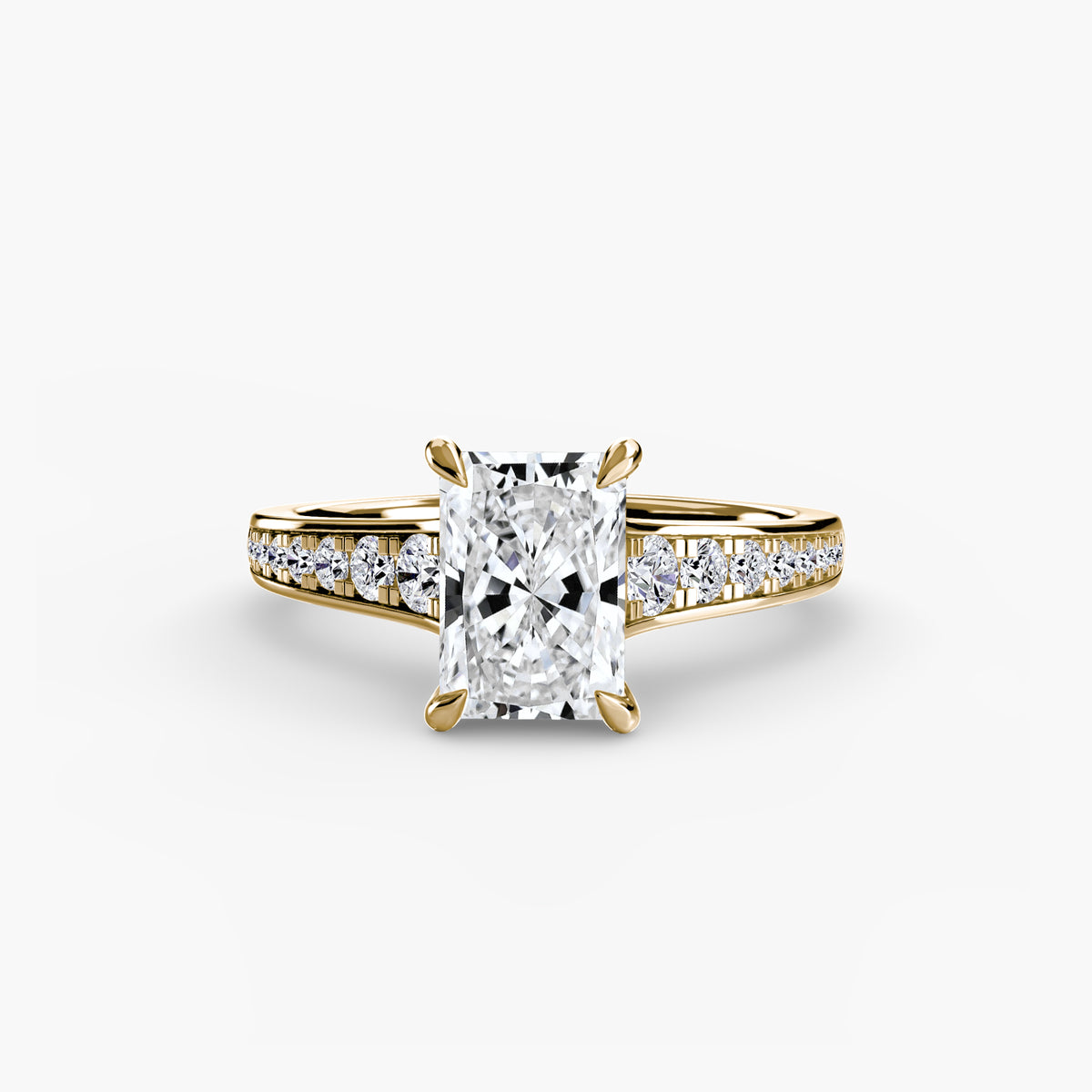 Solitaire with Pavé 7.