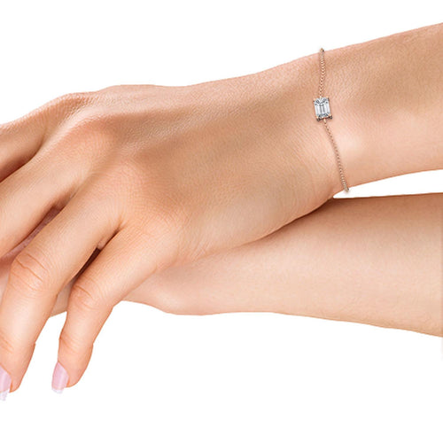 Dahlia east-west emerald solitaire lab grown diamond bracelet in rose gold - view 2