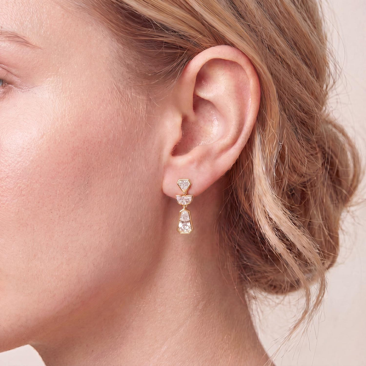 Esme Pearl earrings