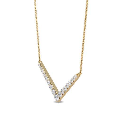 Evelina Pearl lab grown diamond pendant