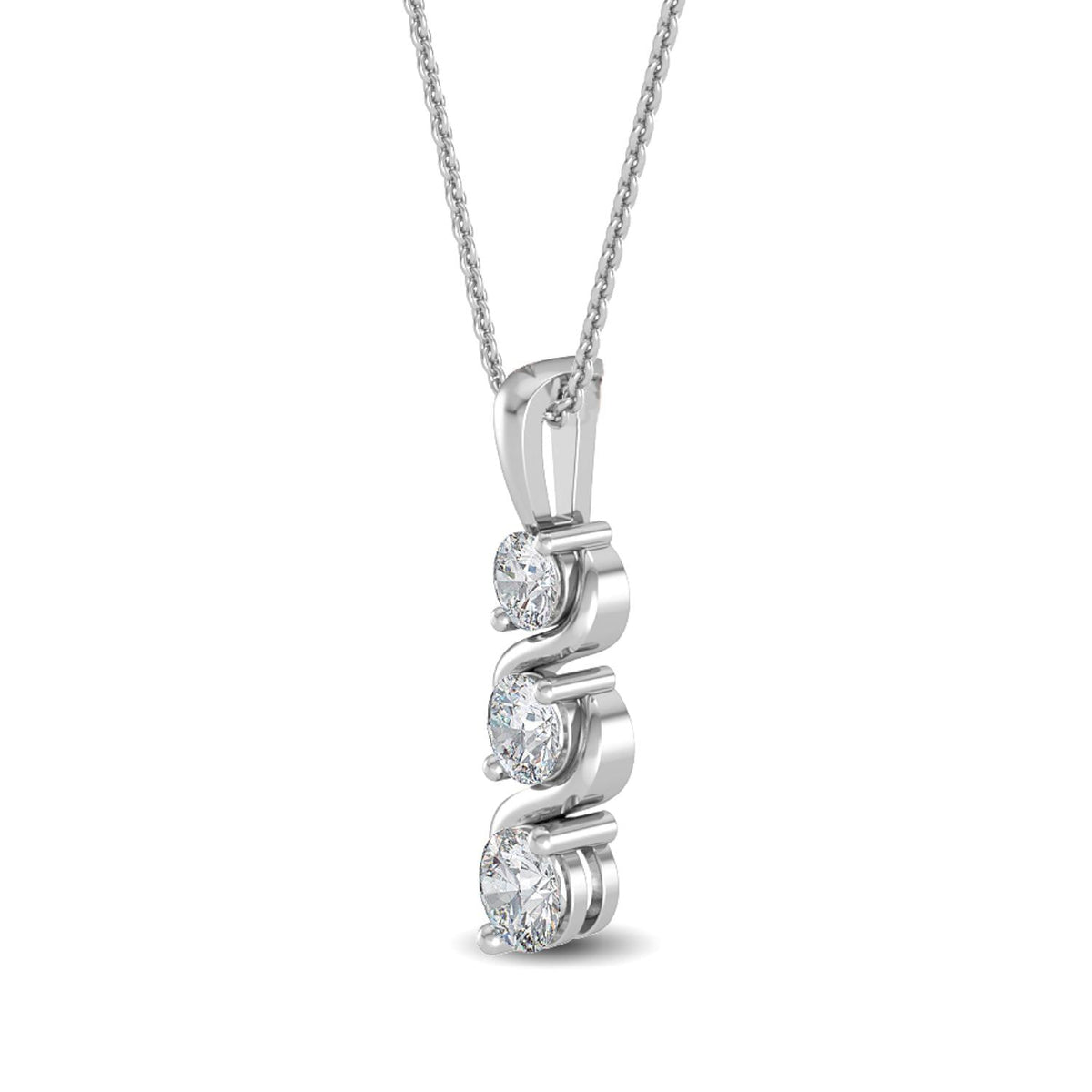 Floriane Bloom lab grown diamond pendant