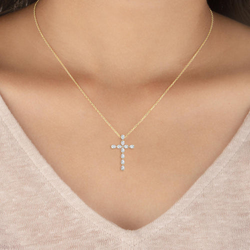 Isadora Belle lab grown diamond pendant