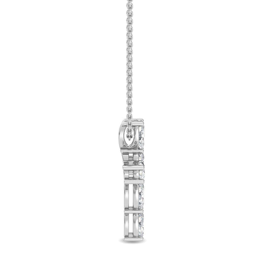 Isadora Bloom lab grown diamond pendant