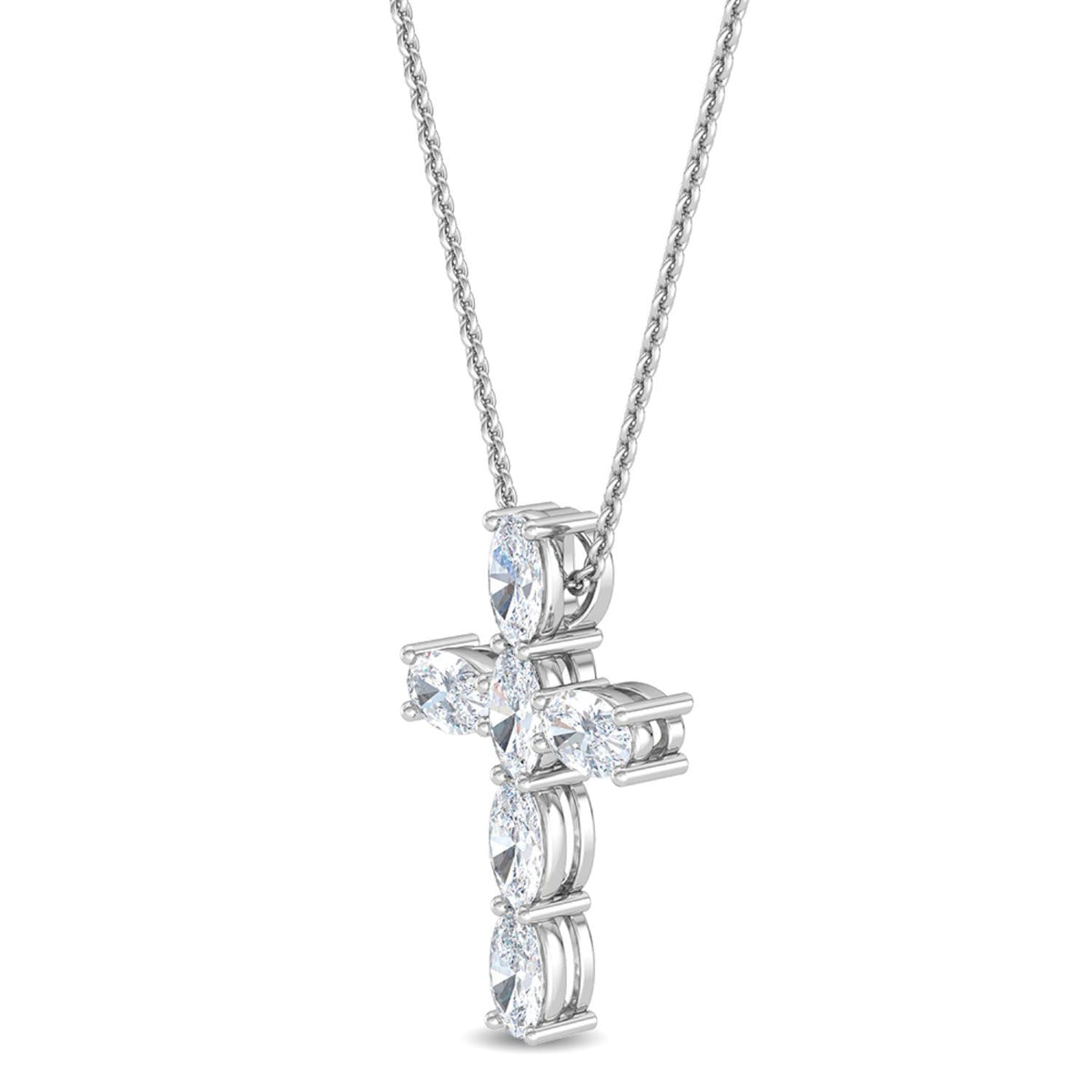 Isadora Bloom lab grown diamond pendant