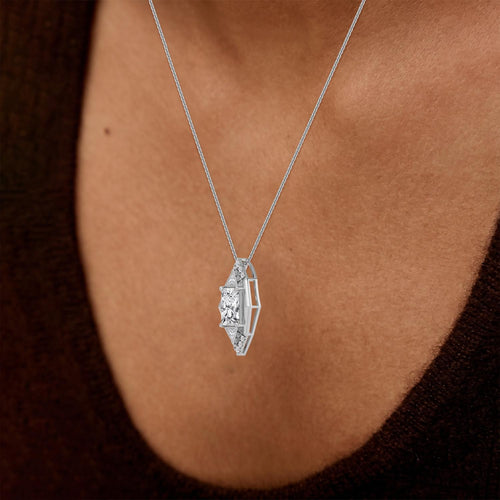 Imogen Rose lab grown diamond pendant