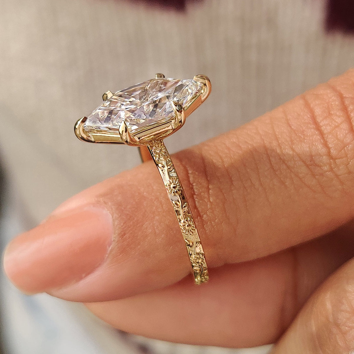 Rosalie June - Nature Inspired Dutch Marquise Engagement Ring in Sunflower Design