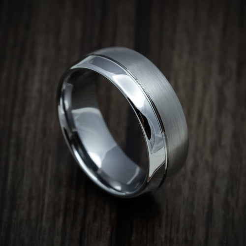 Griffin XVI - Tungsten Band Men's Wedding Ring - Nura Lab