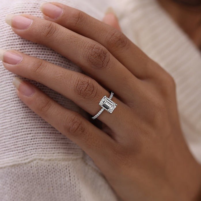 Eleonor Emerald Lab-Grown Engagement Ring - Raphana Jewellery