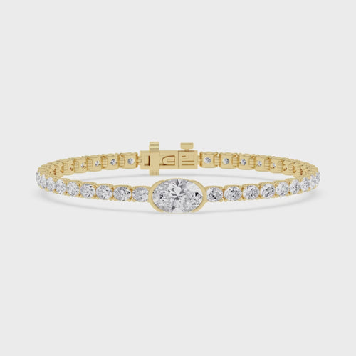 Margot lab grown diamond bracelet video in yellow gold