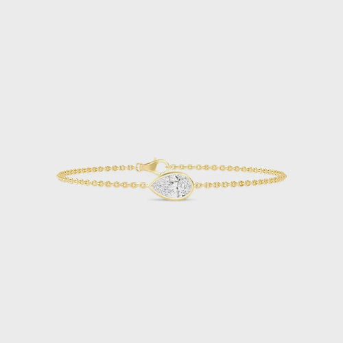 Gaia lab grown diamond bracelet video in yellow gold