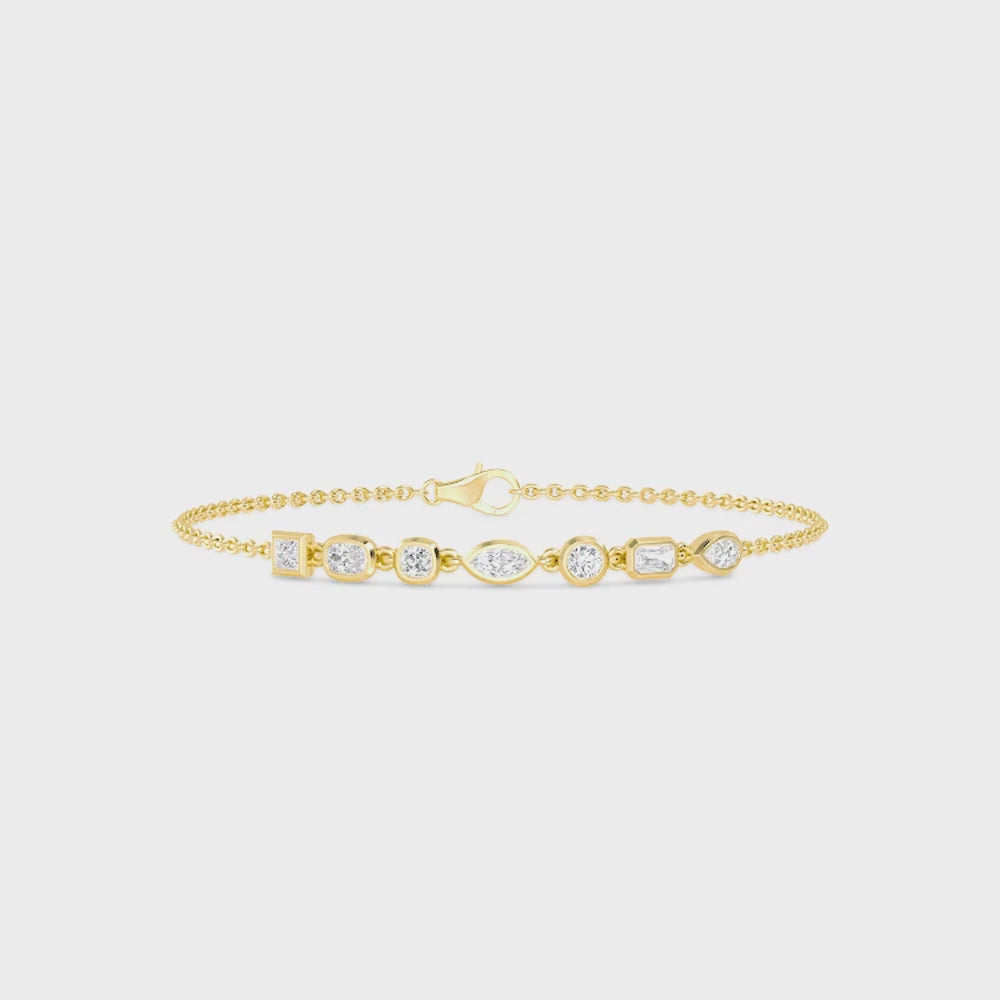 Cora lab grown diamond bracelet video in yellow gold
